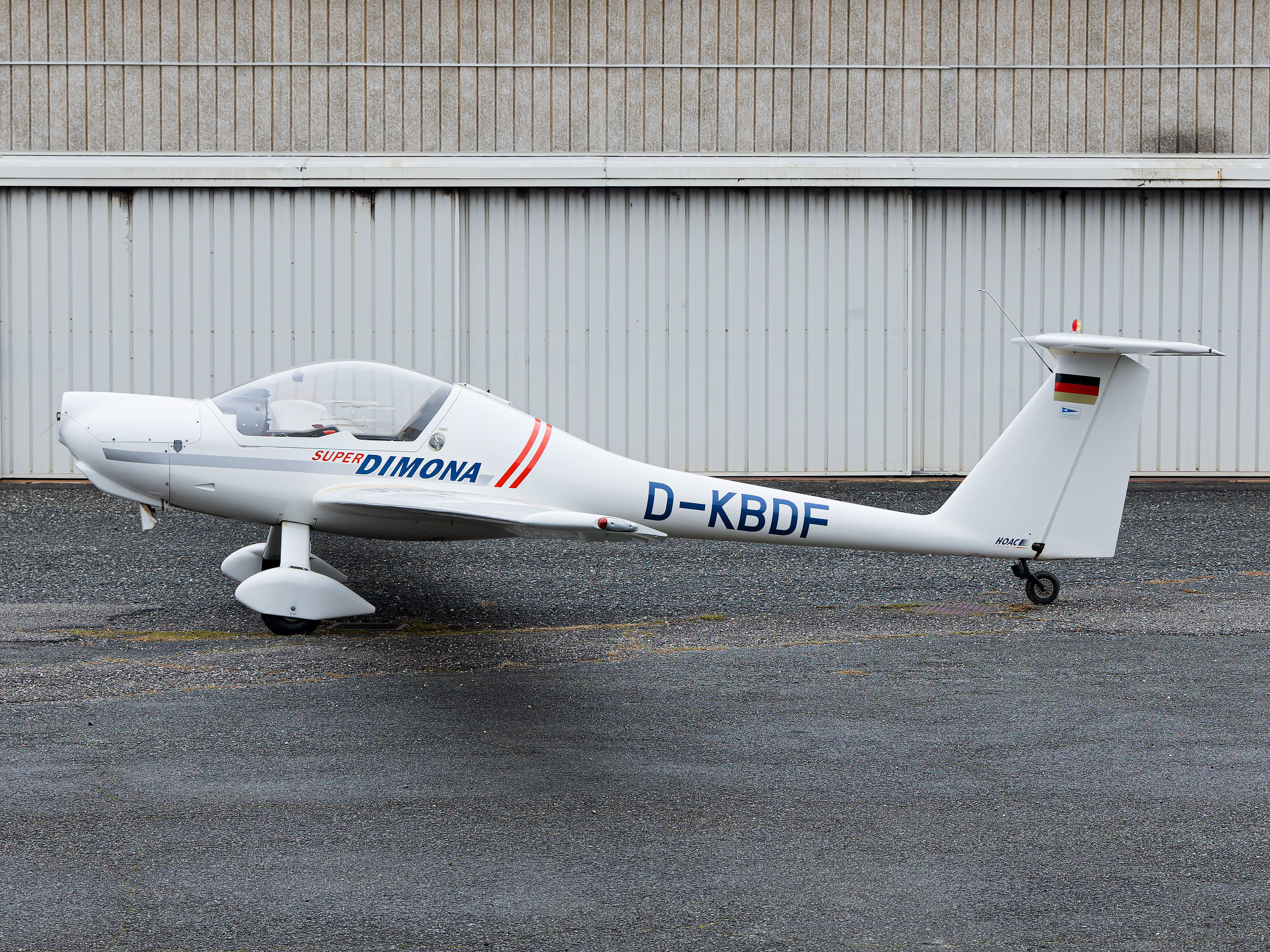 HK36 Super Dimona marche D-KBDF
